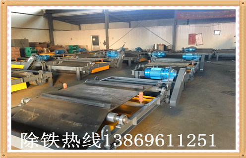 輕型永磁自卸式除鐵器經(jīng)銷(xiāo)商應注意的問(wèn)題和安全防護