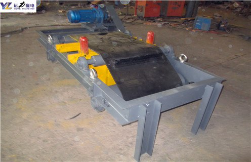 皮帶式除鐵器，福建皮帶式除鐵器工作原理調整方法_福建皮帶式除鐵器工作原理跑偏原因及如何調_刮板價(jià)格