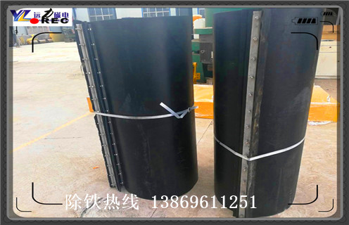 皮帶式自卸永磁除鐵器，廣東皮帶式自卸永磁除鐵器_廣東皮帶式自卸永磁除鐵器皮帶原因及如何調_刮板價(jià)格 